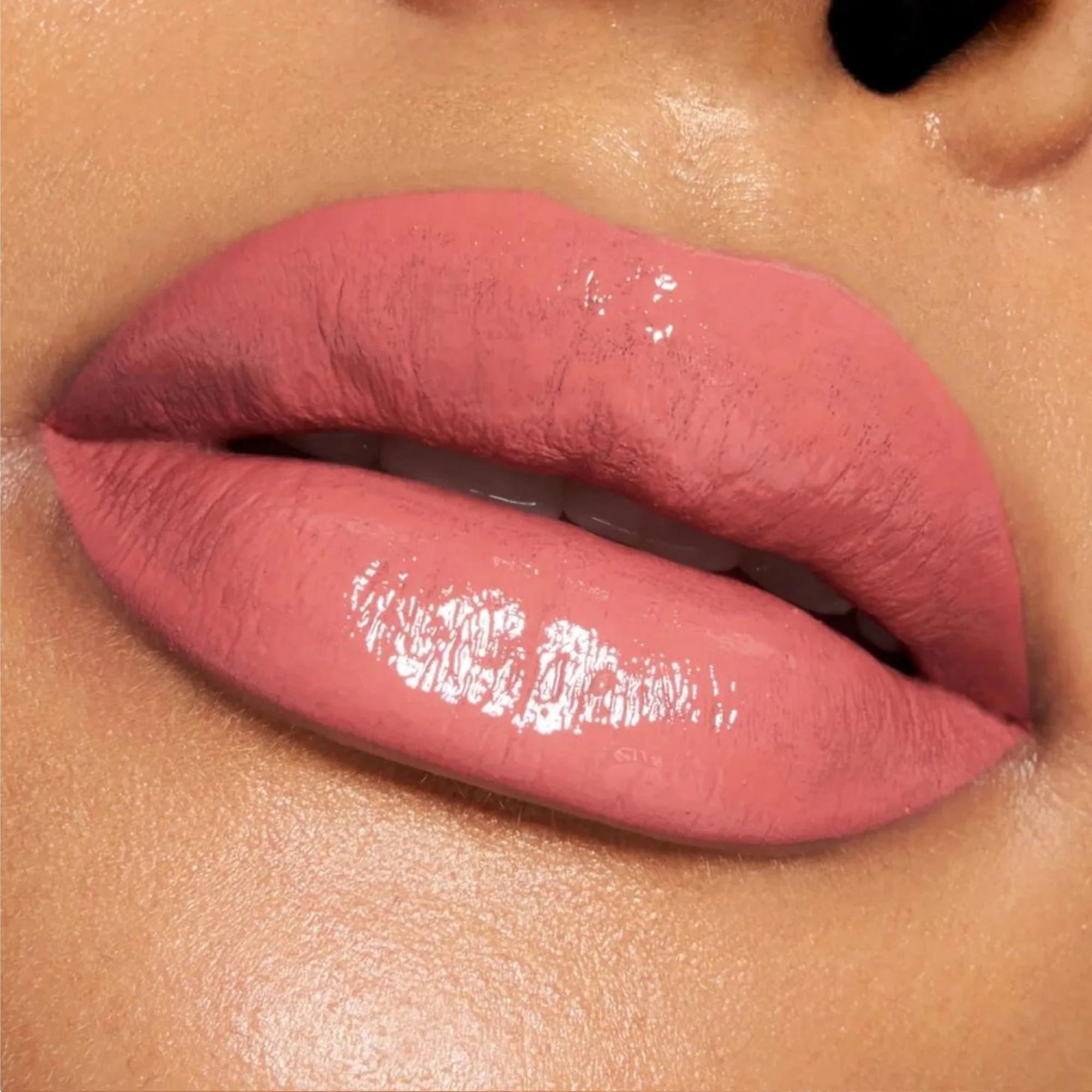 Labial Shine Bomb Catrice 030 - Image 6