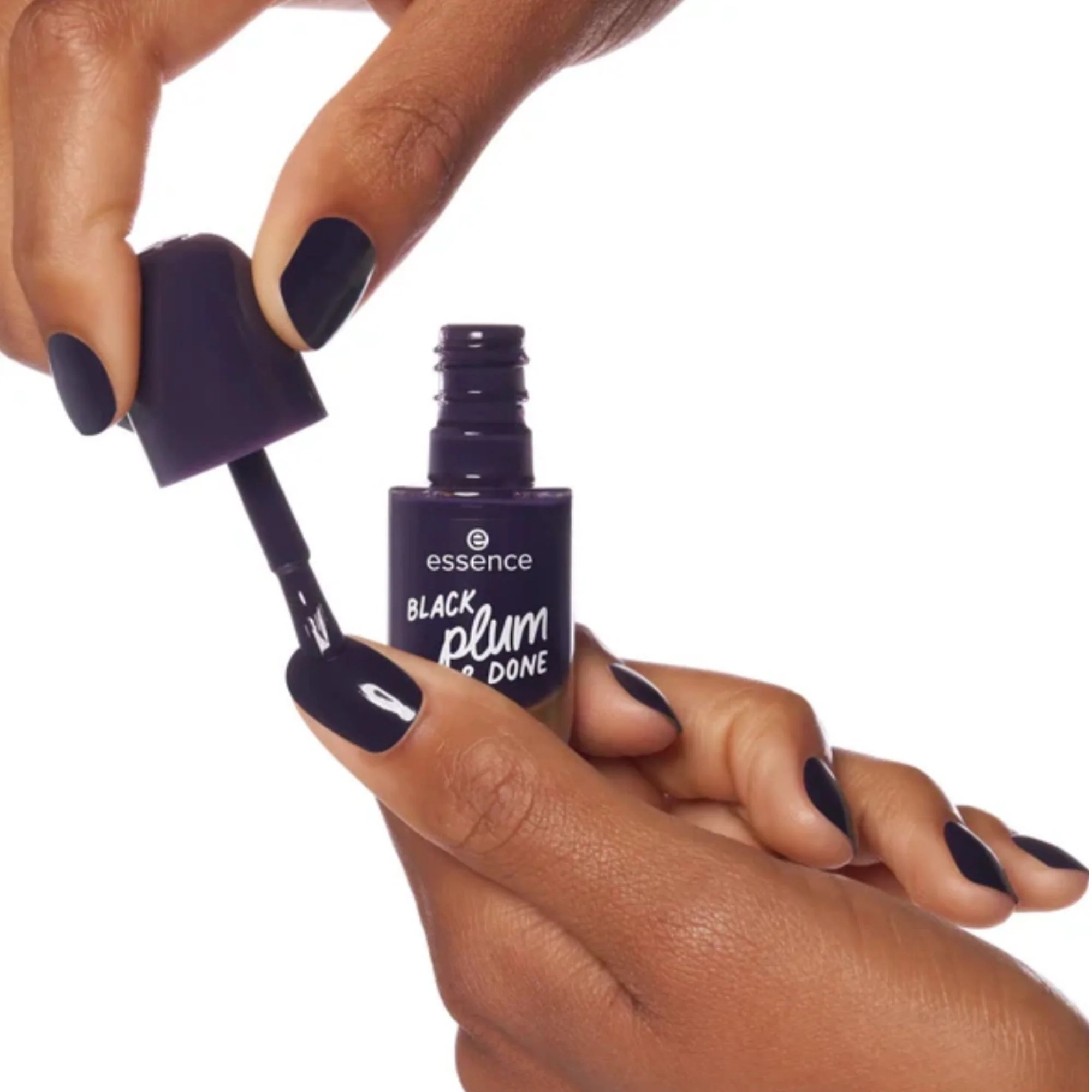 Esmalte Gel Essence Nail Colour Nro. 84 Black Plum X 8Ml - Image 2