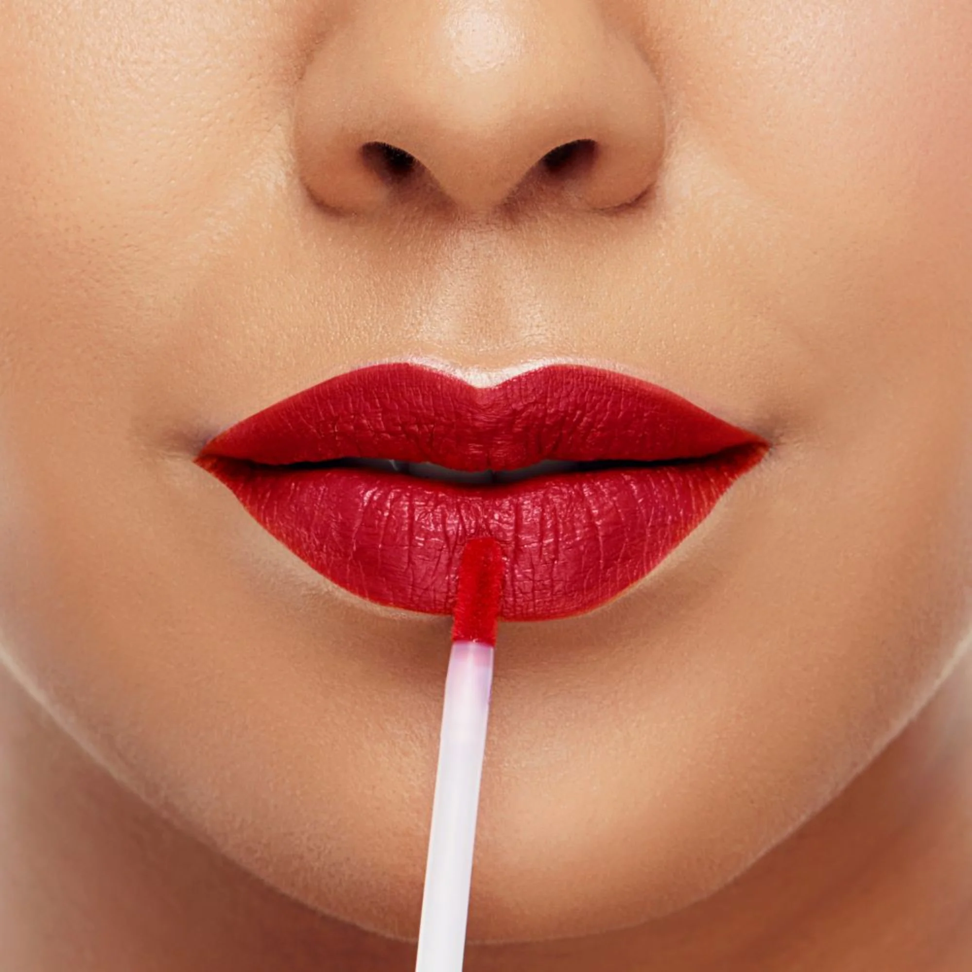 Labial Vogue Liquido Colorissimo Amaranto X 5Ml - Image 3