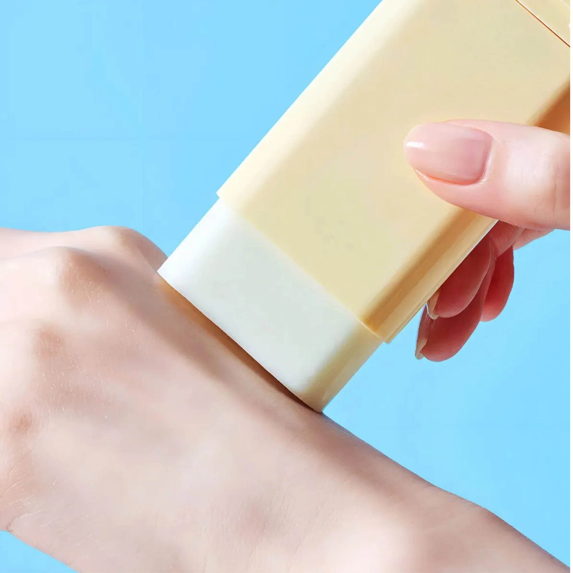 Protector Solar Tocobo Vita Waterproof Sun Stick Spf50+ X 18G - Image 4